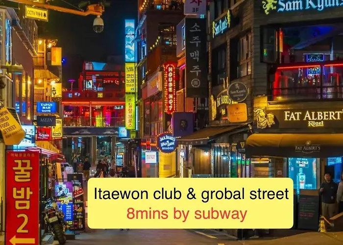 16 People,3r5b,myeongdong,seoul Station,itaewon 서울특별시